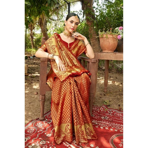 Generic Women's Silk Woven Kanjivaram Saree With Unstitched Blouse (5.5Mtr, Red)